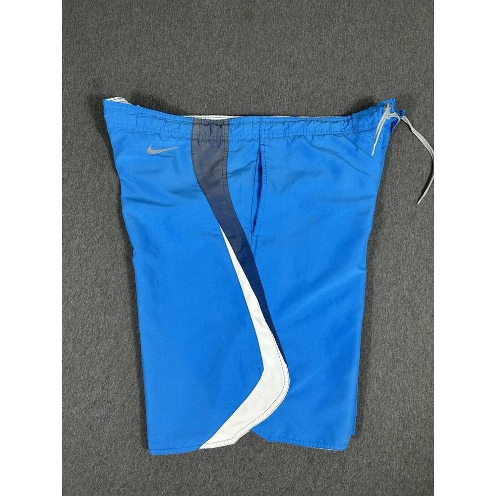 Nike Men's Large Blue Swim Trunks Board Shorts Mesh Lined Drawstring Pockets L